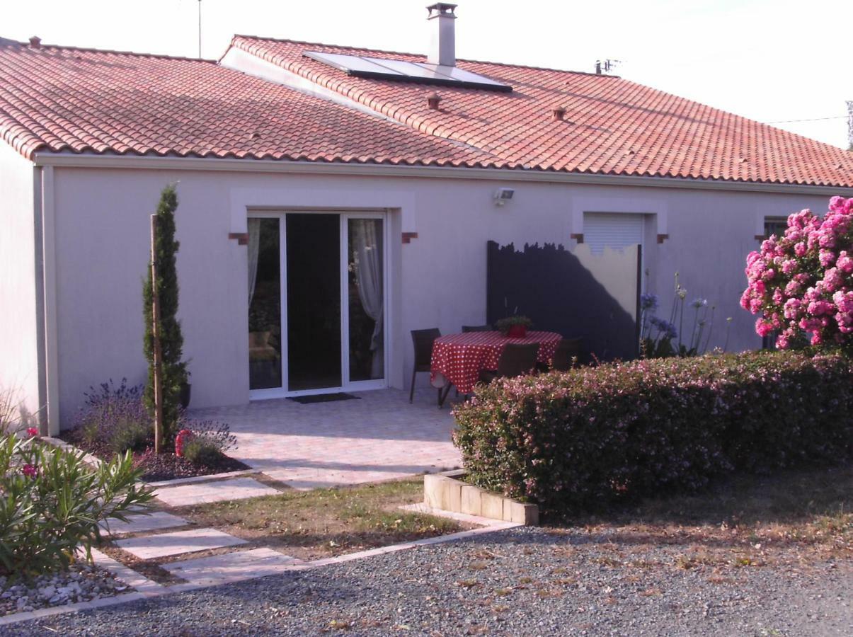 Gite Le Logis Mouchamps Kültér fotó
